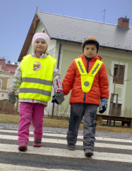 Reflexní dětská bezpečnostní vesta žlutá - splňuje EN 1150 Reflexní dětská bezpečnostní vesta žlutá - splňuje EN 1150